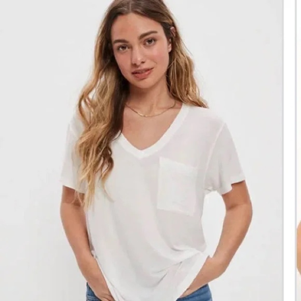 Double Zero White V-neck T-shirt with pocket, M